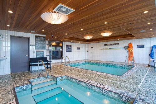 Sandman Hotel Hamilton image 23